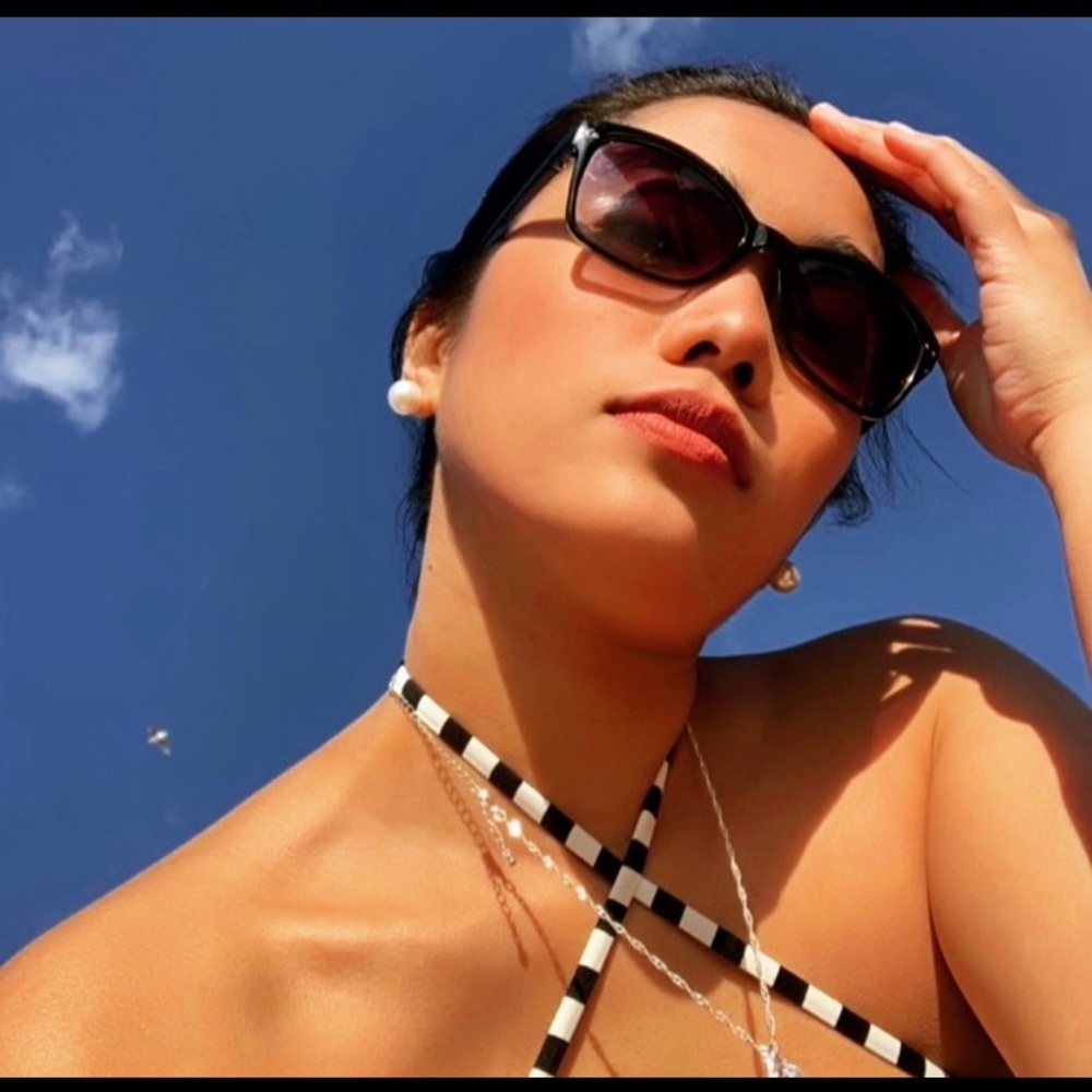 Meet your Posher, Maricar